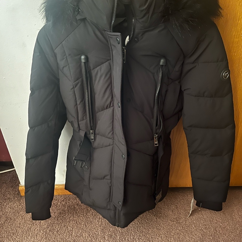 MICHAEL KORS A423409B28 Faux Fur Hooded Puffer Scuba Belted Jacket